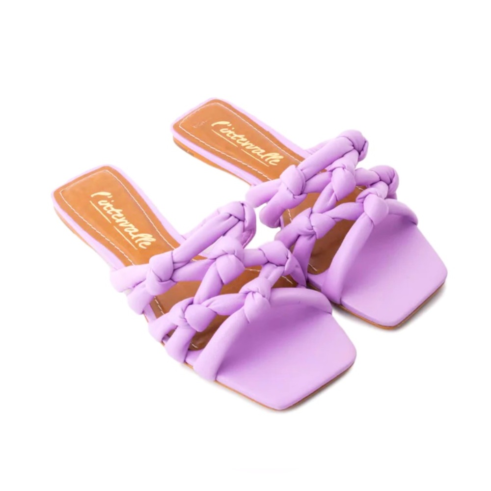 BRAND NEW L’Intervalle Grenada Leather Slippers in Lilac